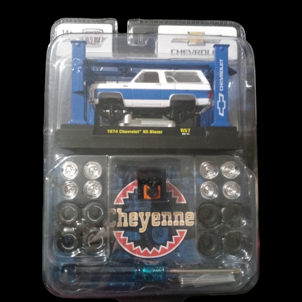 M2 Chevrolet 1974 K5 Blazer